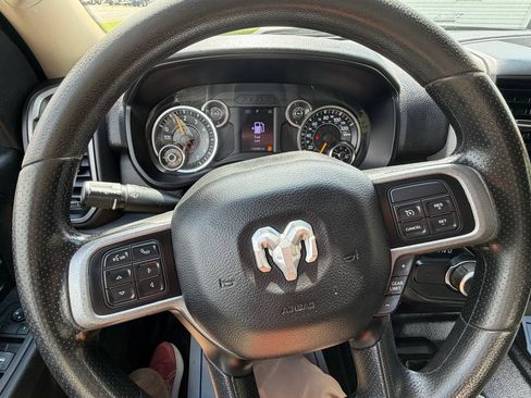Used 2020 RAM 2500 Tradesman AWD/4WD image 9