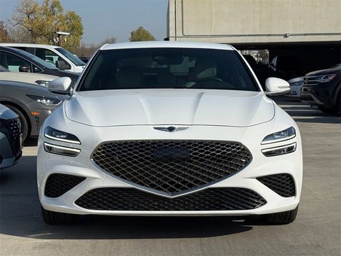 Used 2022 Genesis G70 3.3T image 6