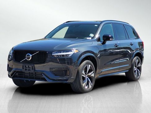 Used 2022 Volvo XC90 T8 R-Design w/ Advanced Package image 8