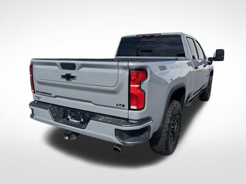 Used 2024 Chevrolet Silverado 2500 LTZ w/ LTZ Plus Package AWD/4WD image 7