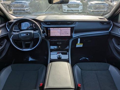 New 2026 Jeep Grand Cherokee Altitude RWD image 15