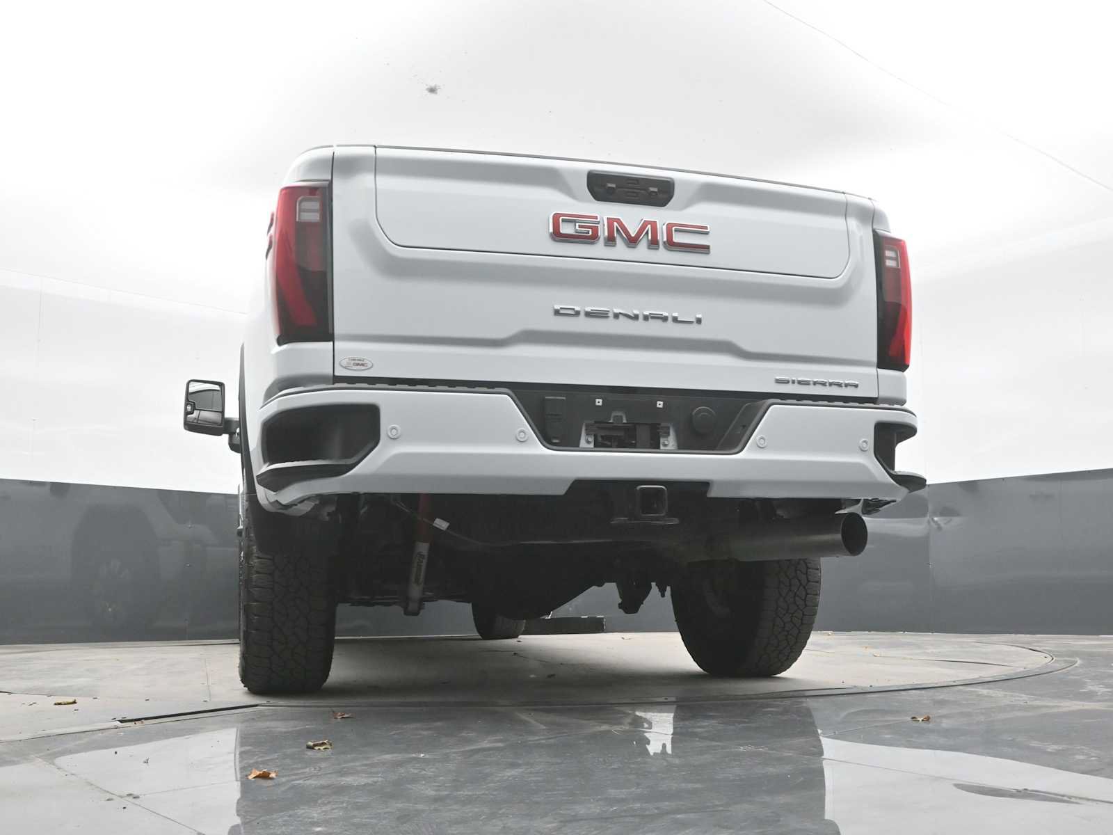 Used 2024 GMC Sierra 2500 Denali w/ Denali Reserve Package AWD/4WD image 31