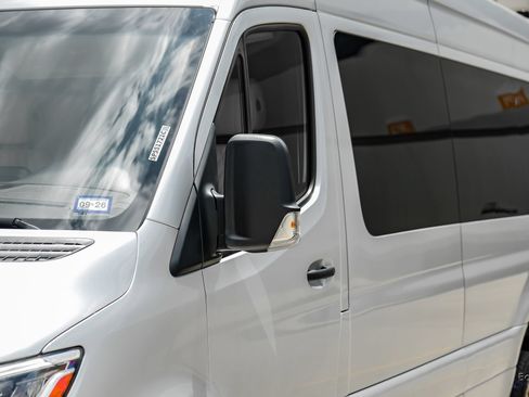 Used 2023 Mercedes-Benz Sprinter 3500 image 25