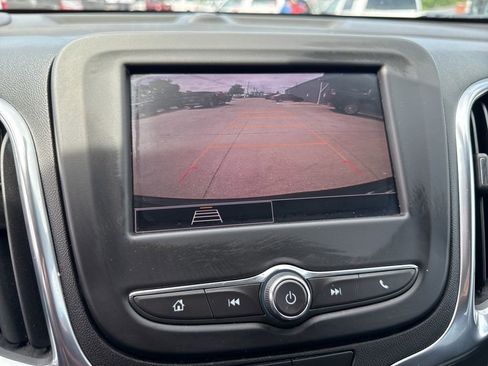 Used 2022 Chevrolet Equinox LT AWD/4WD image 8