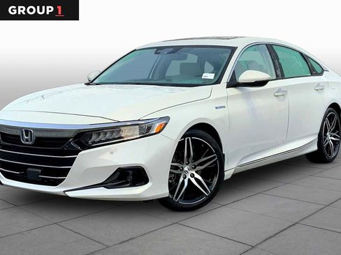 Used 2021 Honda Accord Touring image 1