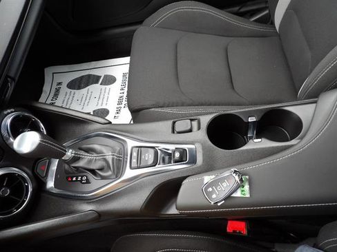 Certified 2021 Chevrolet Camaro LT RWD image 21