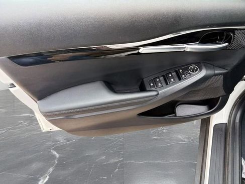 Used 2025 Kia Seltos S FWD image 22
