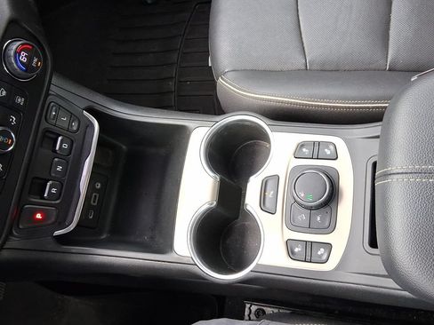 Used 2020 GMC Terrain Denali w/ LPO, Floor Liner Package FWD image 22