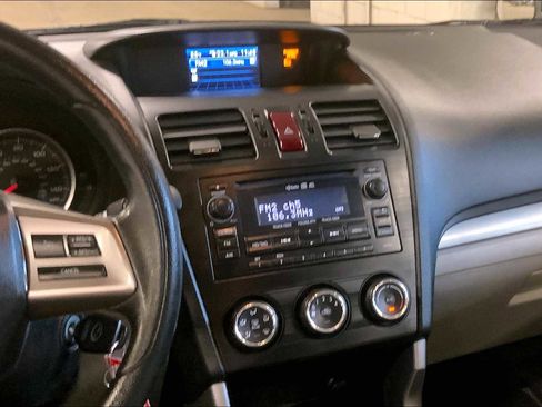 Used 2015 Subaru Forester 2.5i Premium w/ All-Weather Package image 8