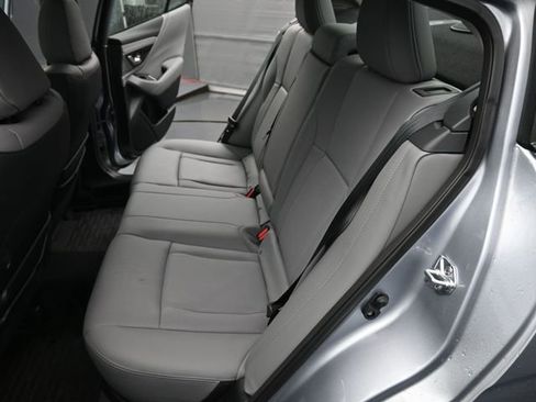 Used 2025 Subaru Legacy Limited image 13