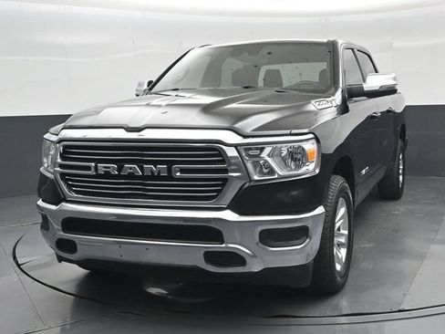Used 2024 RAM 1500 Laramie AWD/4WD image 31