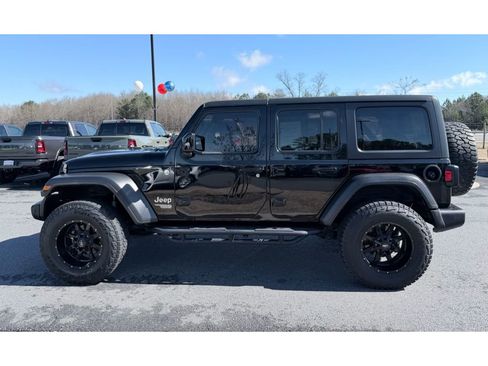 Used 2019 Jeep Wrangler Unlimited Sport S image 5