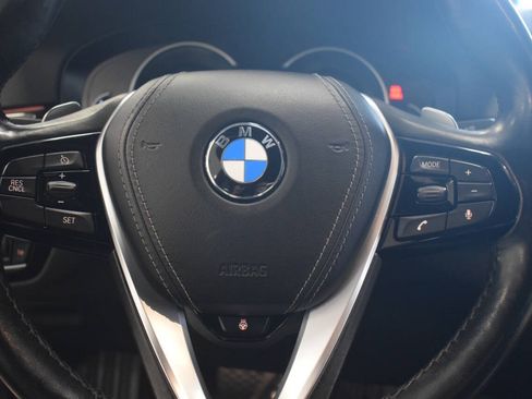 Used 2018 BMW 530i xDrive AWD/4WD image 56
