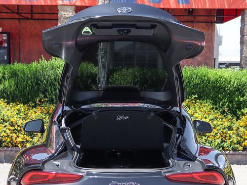 Used 2023 Toyota Supra Premium w/ Driver Assist Package RWD image 8