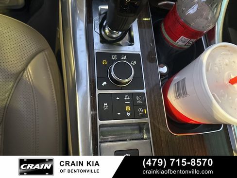 Used 2016 Land Rover Range Rover Sport HSE image 25