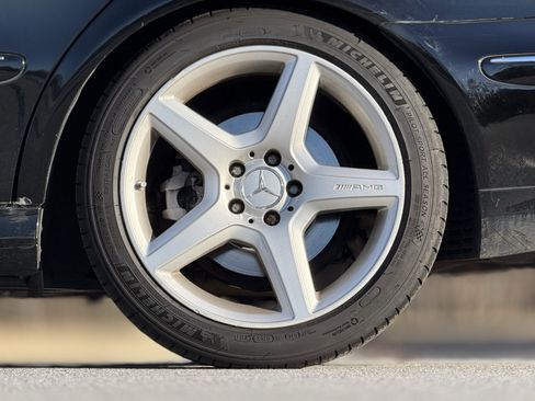 Used 2009 Mercedes-Benz E 350 E 350 image 18