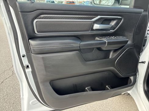 New 2026 RAM 1500 4x4 Crew Cab image 8