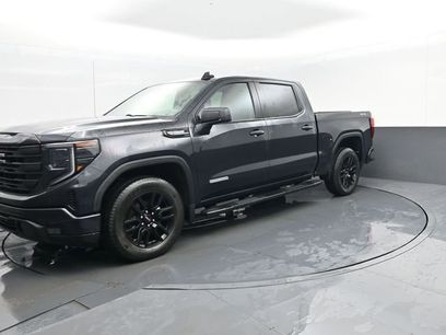 Used 2023 GMC Sierra 1500 Elevation