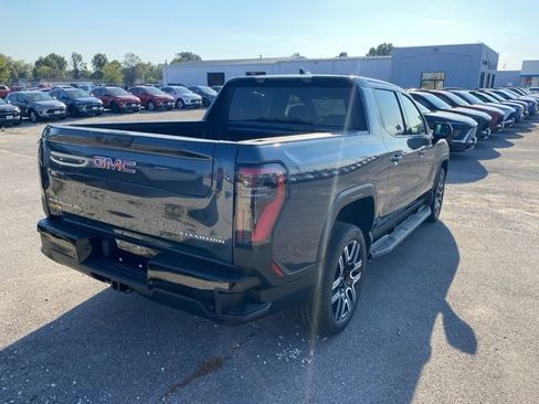 New 2026 GMC Sierra EV Elevation image 6
