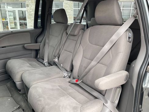 Used 2010 Honda Odyssey EX image 25