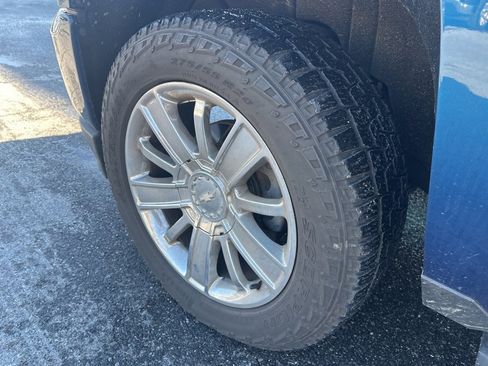 Used 2018 Chevrolet Silverado 1500 High Country image 9