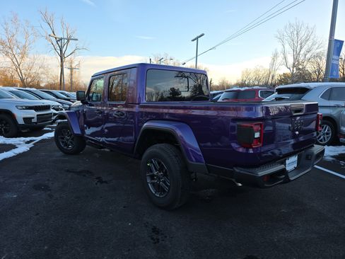 New 2026 Jeep Gladiator Sport AWD/4WD image 19