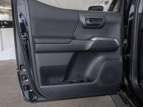 Used 2022 Toyota Tacoma SR5 w/ Trail Edition AWD/4WD image 16