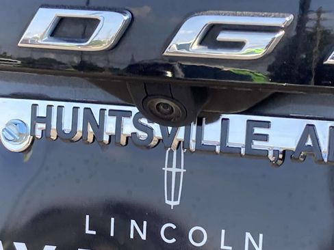 Used 2024 Ford Edge Titanium image 5