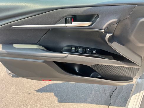 Used 2025 Toyota Camry LE FWD image 10