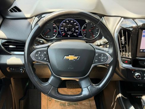 Used 2022 Chevrolet Traverse High Country w/ LPO, Cargo Package AWD/4WD image 16