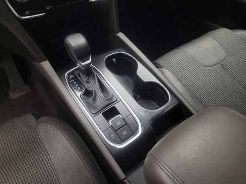 Used 2019 Hyundai Santa Fe SE FWD image 26