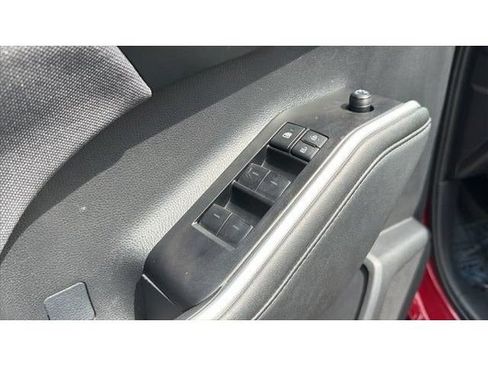 Certified 2025 Toyota Highlander LE AWD/4WD image 15
