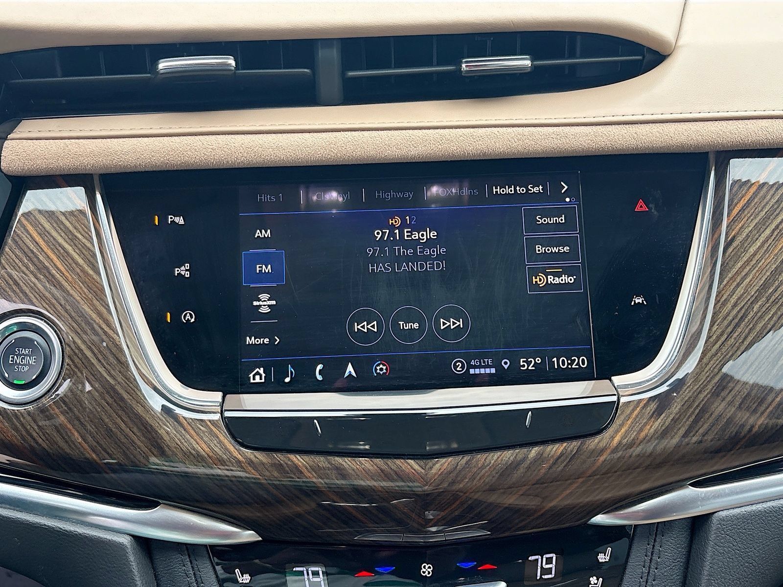 Used 2025 Cadillac XT6 Sport w/ Platinum Package AWD/4WD image 15