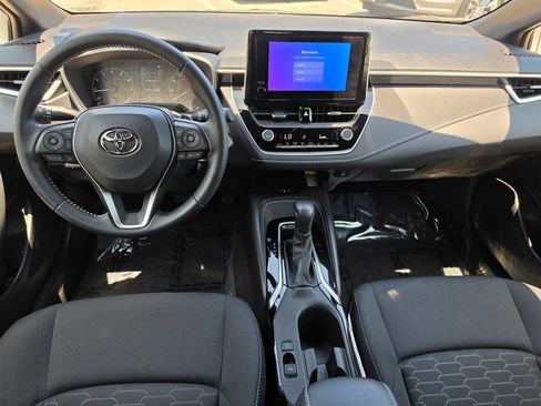 Certified 2025 Toyota Corolla SE w/ SE Package FWD image 25