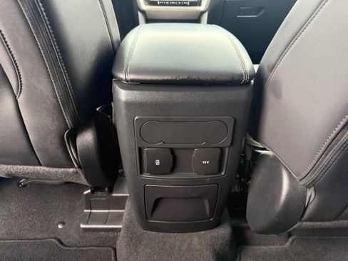 Used 2023 Ford Explorer XLT w/ Equipment Group 202A image 13