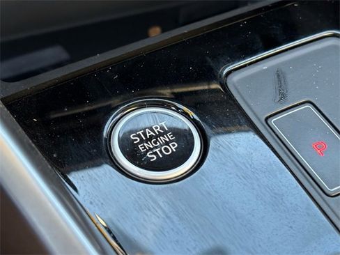 Used 2024 Audi A3 2.0T Premium image 25