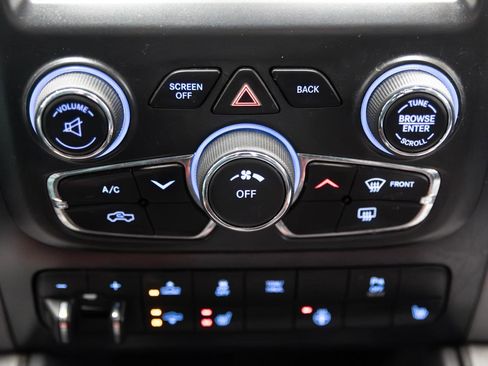 Used 2016 RAM 1500 Rebel w/ Luxury Group image 15