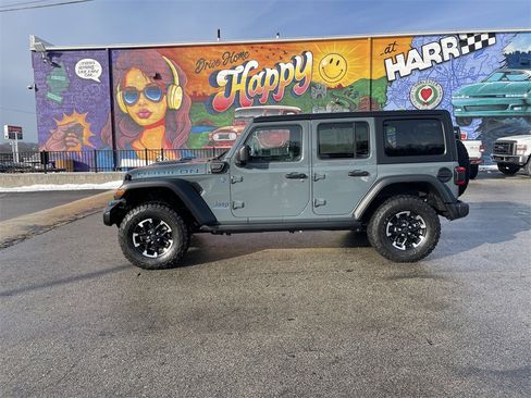 Used 2024 Jeep Wrangler Unlimited Rubicon 4xe w/ Technology Group image 2