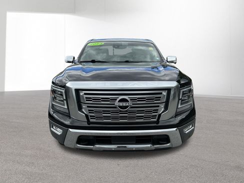 Used 2023 Nissan Titan Platinum Reserve w/ Moonroof Package AWD/4WD image 8