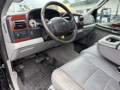 Used 2006 Ford F350 Lariat AWD/4WD image 33