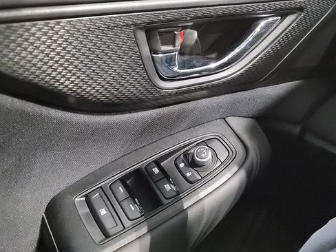 Used 2025 Subaru Legacy Premium AWD/4WD image 16