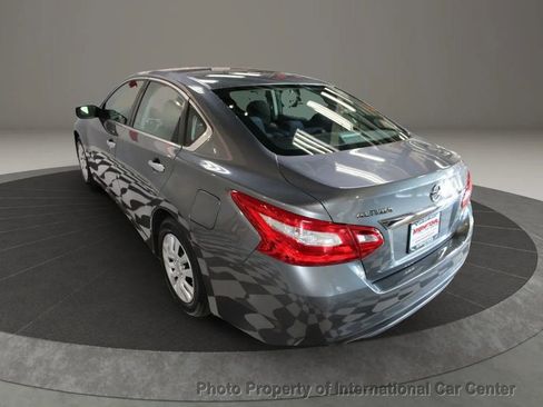 Used 2016 Nissan Altima 2.5 S w/ Power Driver Seat Package image 7