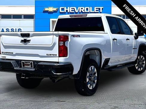 Used 2024 Chevrolet Silverado 2500 Custom w/ Custom Value Package AWD/4WD image 20