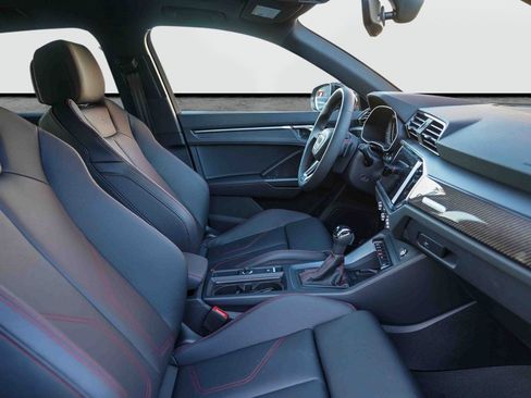 New 2025 Audi Q3 2.0T Premium Plus image 17