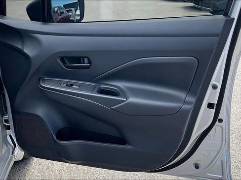 New 2025 Nissan Versa S w/ Trunk Package FWD image 16