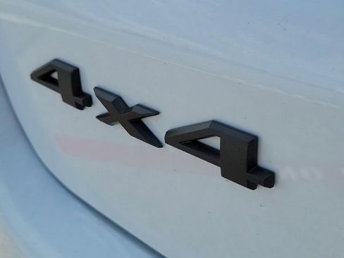 New 2026 Jeep Compass Latitude image 6