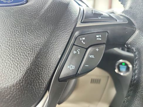 Used 2021 Ford Edge Titanium FWD image 24