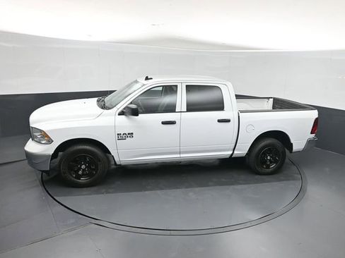 Used 2023 RAM 1500 Classic SLT w/ Electronics Group AWD/4WD image 33