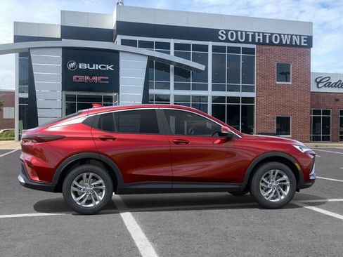 New 2026 Buick Envista Sport Touring FWD image 5