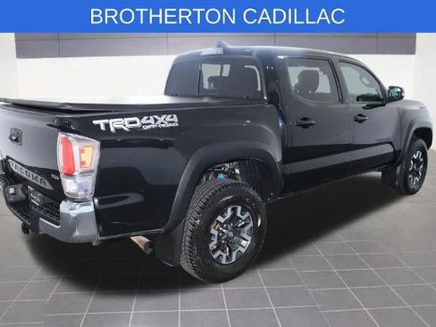 Used 2021 Toyota Tacoma TRD Off-Road AWD/4WD image 7